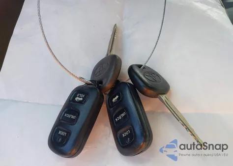 2005 Toyota Camry Le V6/Xle V6 from USA, damaged, VIN 4T1BF30K65U093936